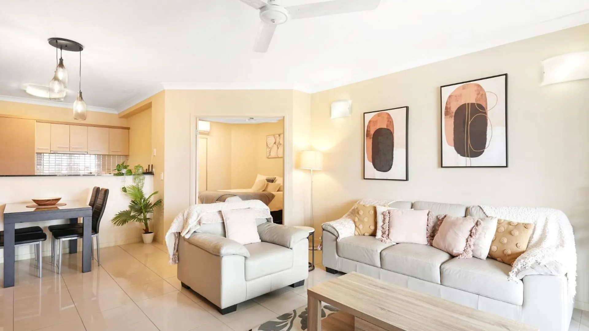 Apartman Cairns One Resort Style Living Westcourt